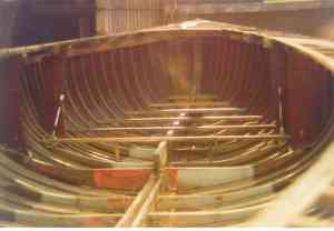 Bootsrumpf Holzbootsrestuerierung
